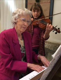 mom &amp; me playing